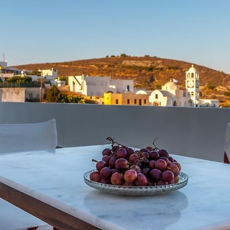 Matilda Milos - Cycladic Living Apartamento Triovasálos Exterior foto