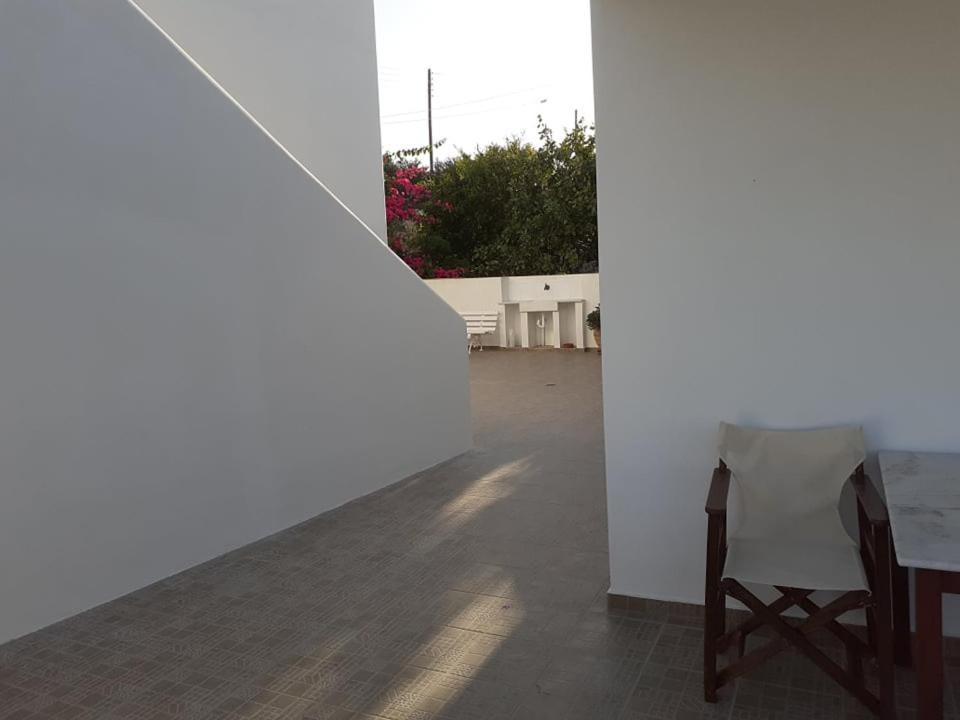 Matilda Milos - Cycladic Living Apartamento Triovasálos Exterior foto