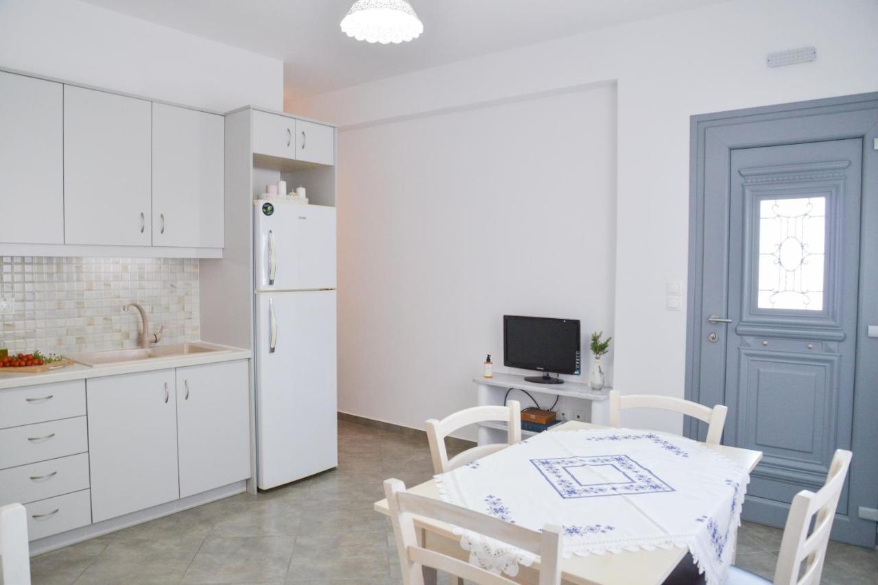 Matilda Milos - Cycladic Living Apartamento Triovasálos Exterior foto