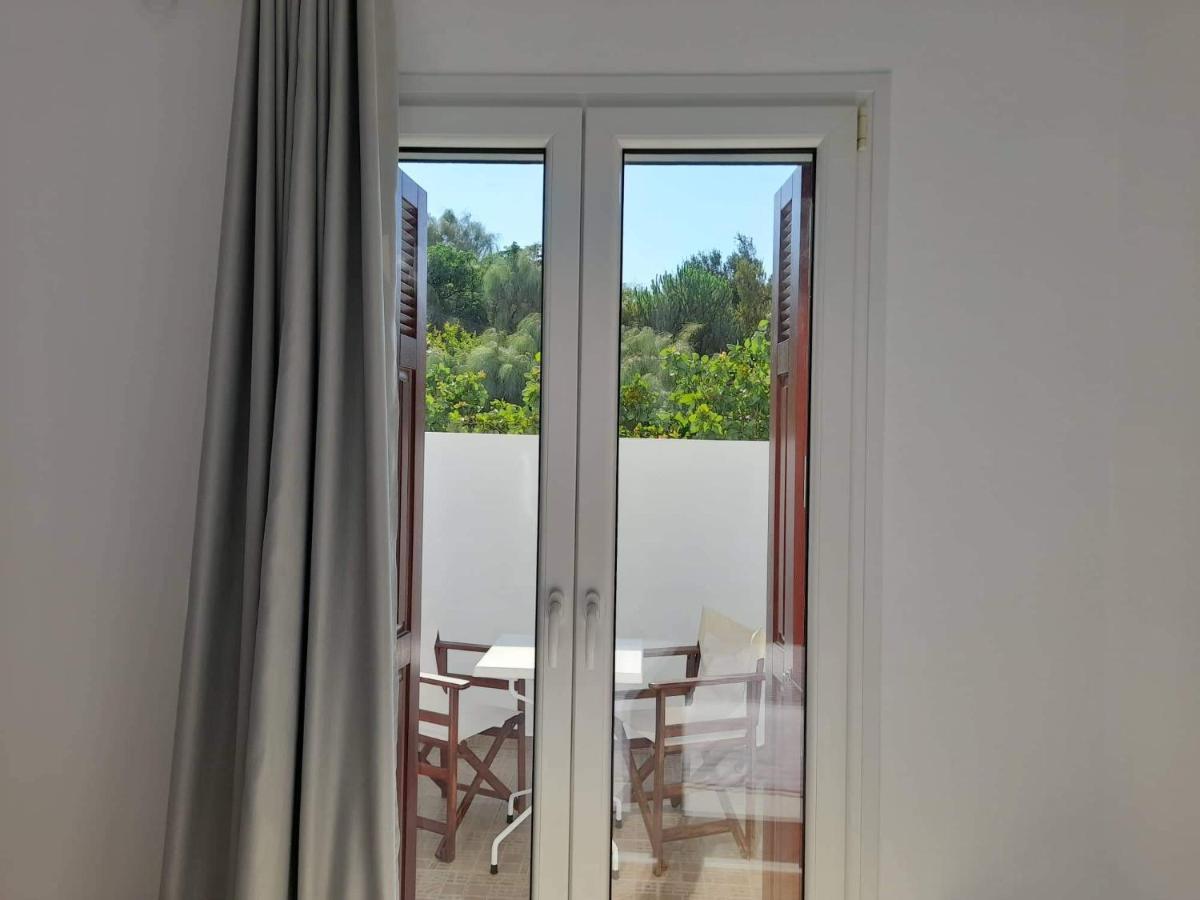 Matilda Milos - Cycladic Living Apartamento Triovasálos Exterior foto